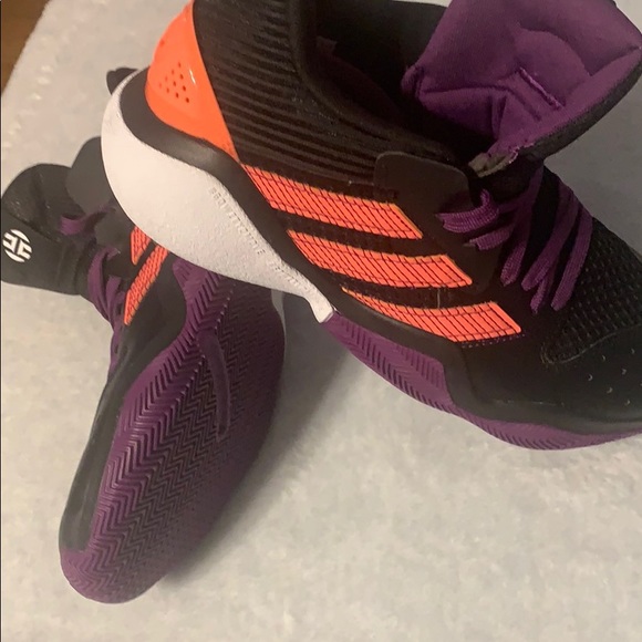 Kid’s sneakers - Picture 2 of 4